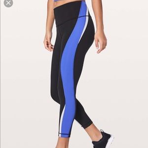 lululemon athletica Black & Blue Side-Panel Leggings